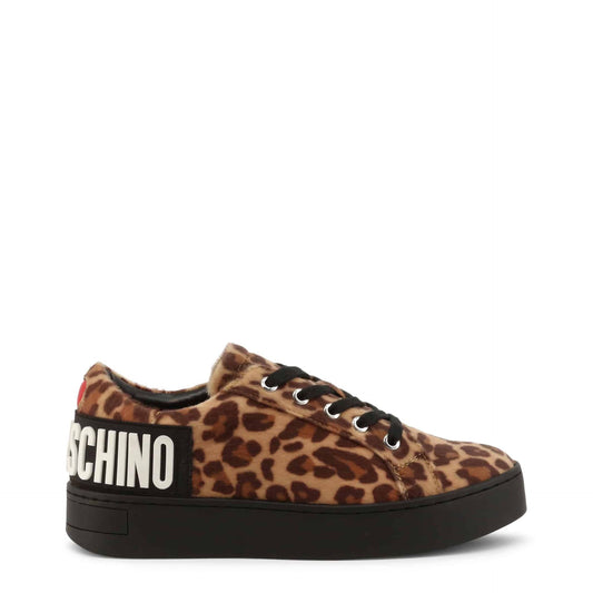 Iubesc pantofii Moschino